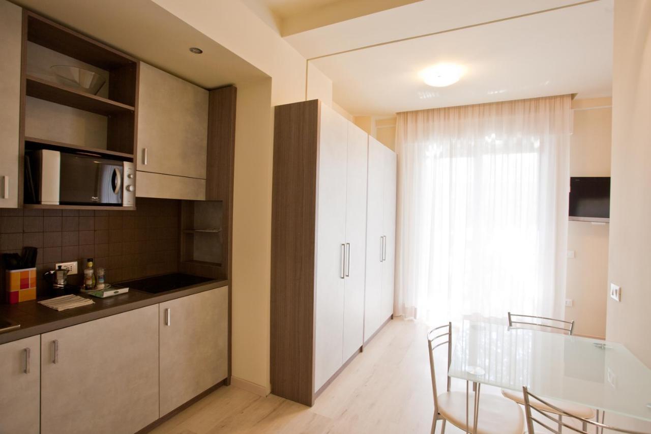 Residence Elisabetta Cesenatico Kültér fotó
